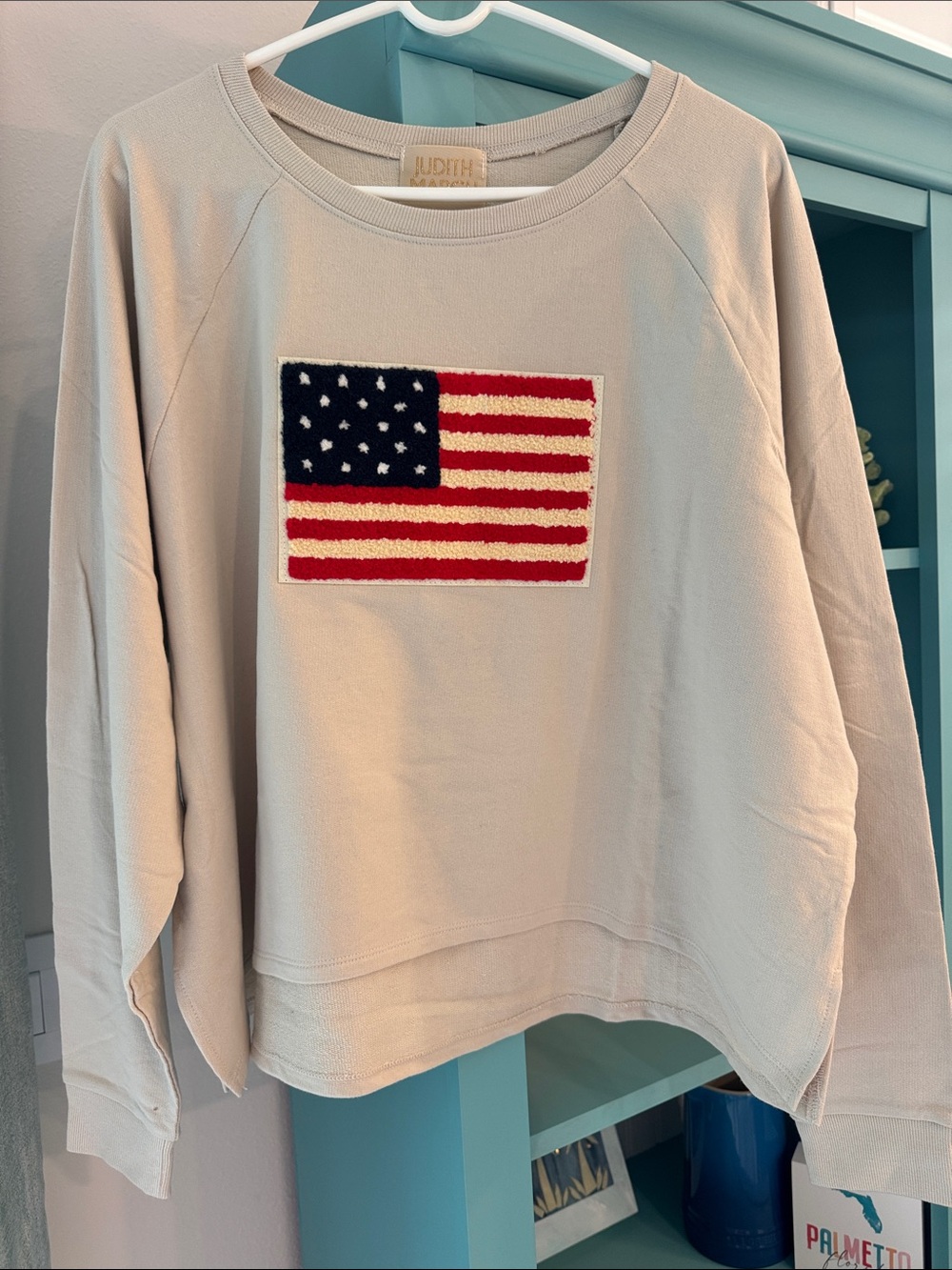 Judith March Flag Crewneck Long sleeve Top with Flag Patch L/XL NWOT